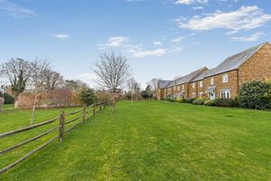 Photo 27- click for photo gallery